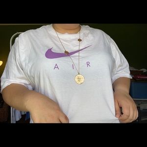 NIKE AIR PURPLE SWOOSH OVERSIZED TEE